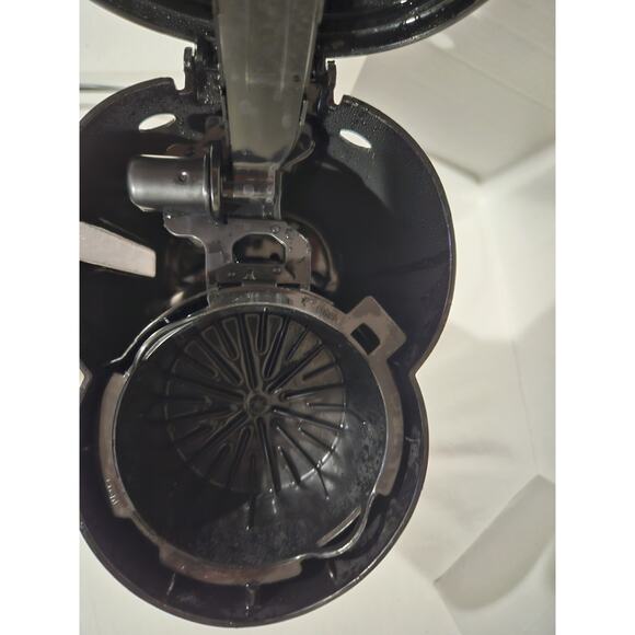 5 Pot Coffee Maker-Tested Works! - Picture 5 of 8